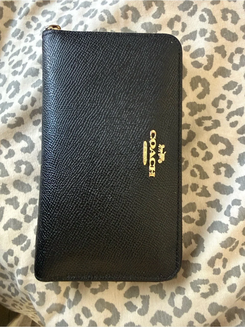 Coach Black Leather Zip ID Card Holder with Gold Hardware